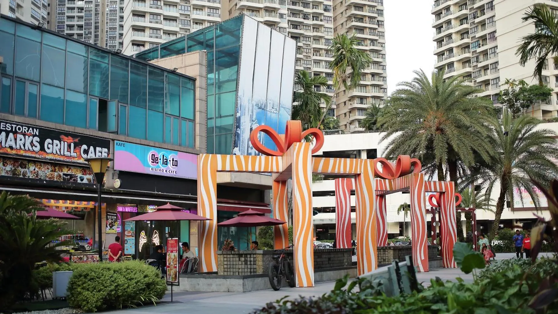 Kid-Loving Poolside Haven - 2Br - Netflix - Games Apartamento Johor Bahru
