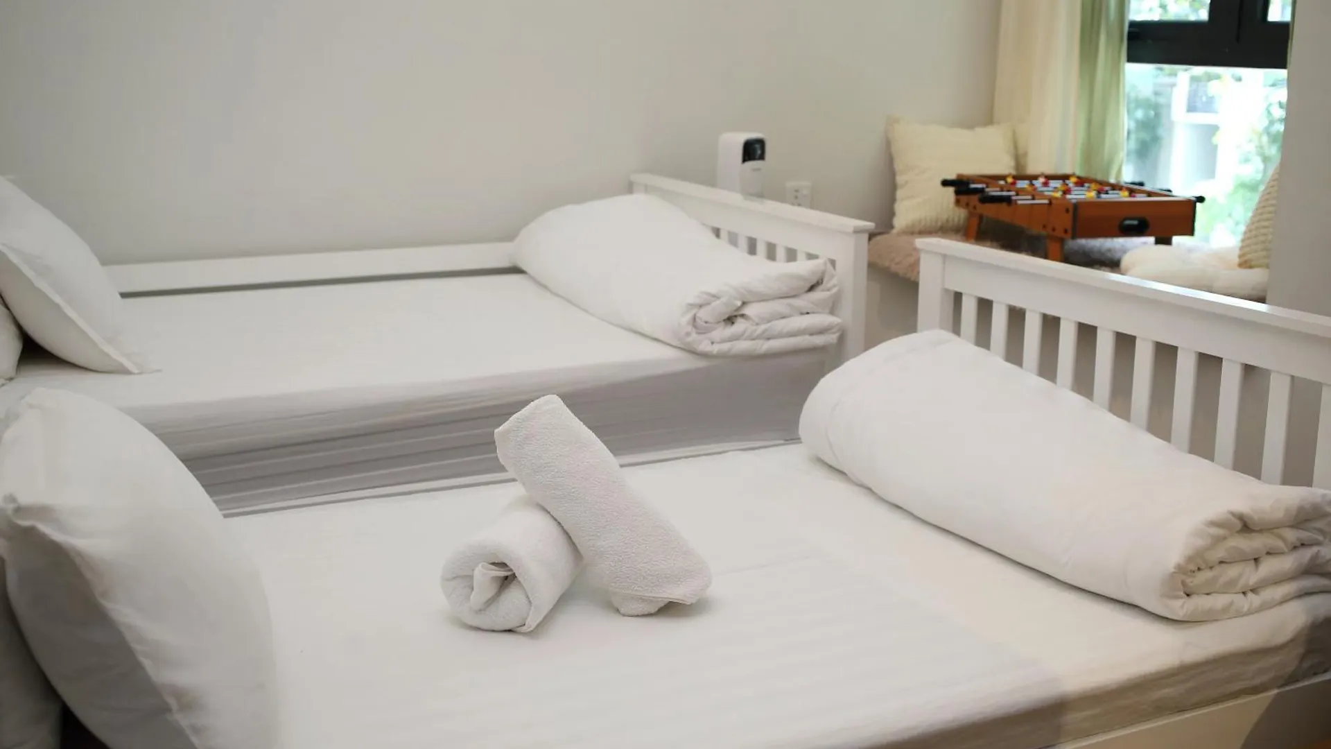 Kid-Loving Poolside Haven - 2Br - Netflix - Games Apartamento Johor Bahru 0*,
