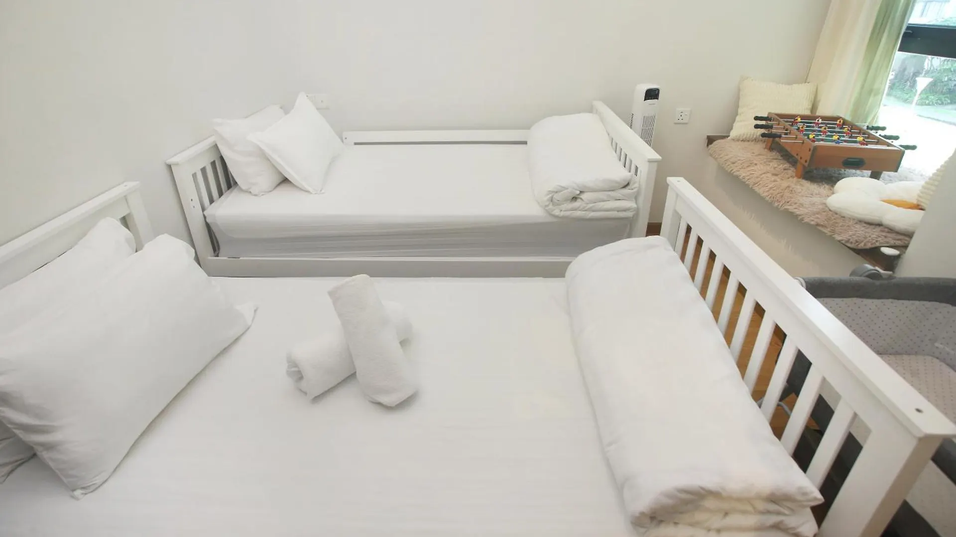 Kid-Loving Poolside Haven - 2Br - Netflix - Games Apartment Johor Bahru